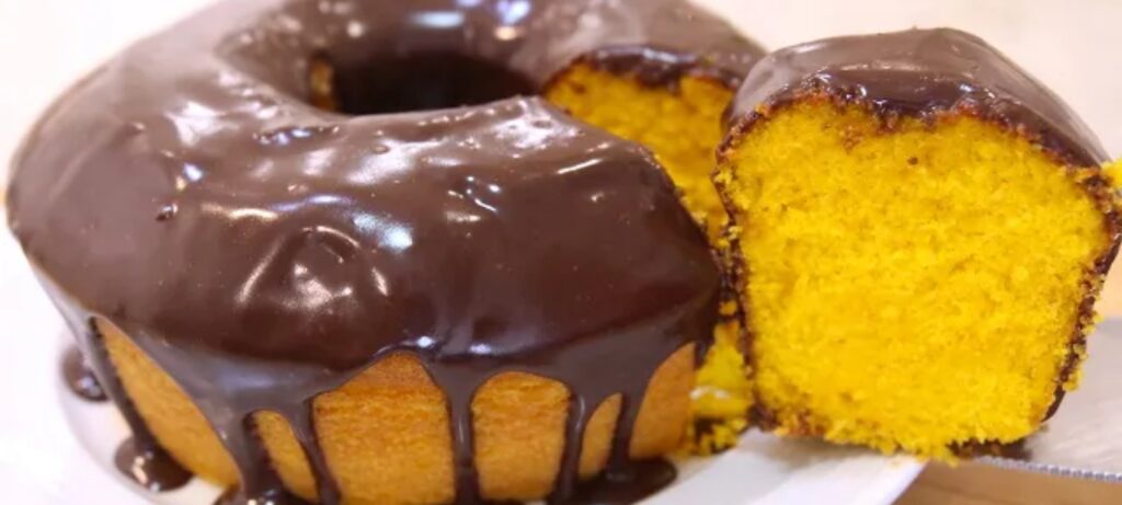 bolo de cenoura fofinho